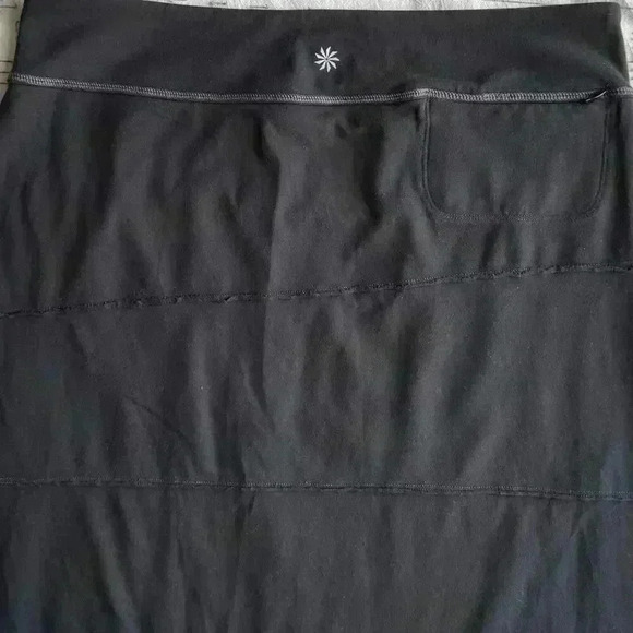 Athleta Black Crescendo Asymmetric Midi Skirt Size XL 862111 - Picture 4 of 8